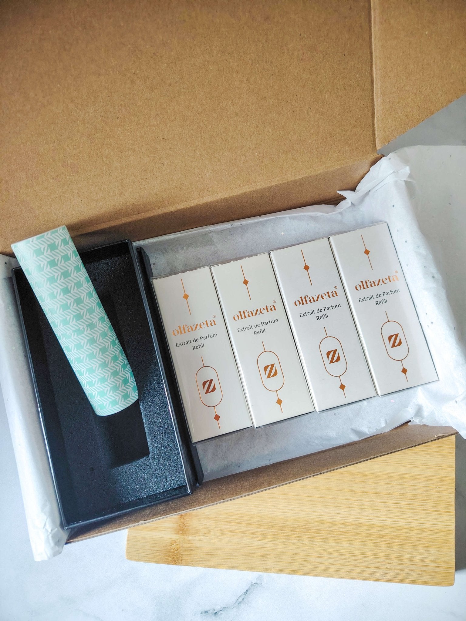 Kit Découverte Parfum - 4 recharges 15ml - Étui turquoise - Parfum femme - Irilena