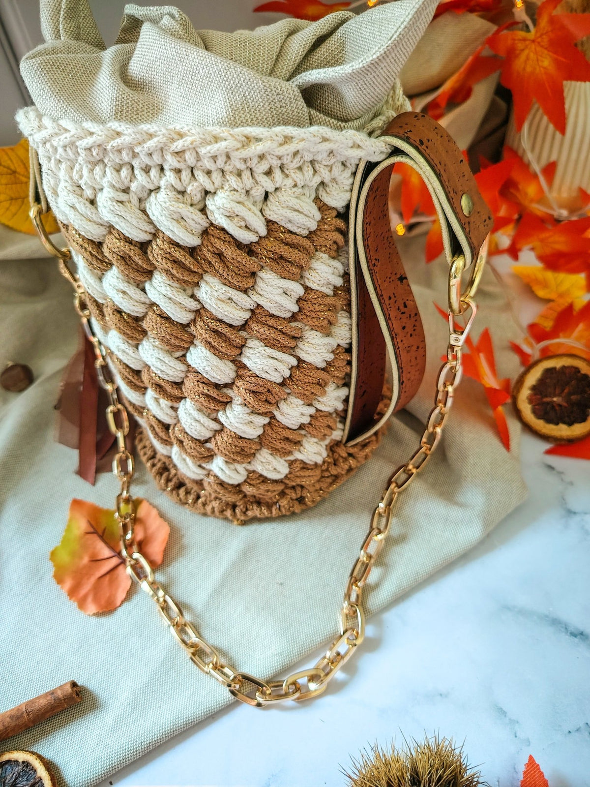 Sac seau en coton recyclé écru et liège caramel – modèle Hestia - Sacs au crochet - Irilena